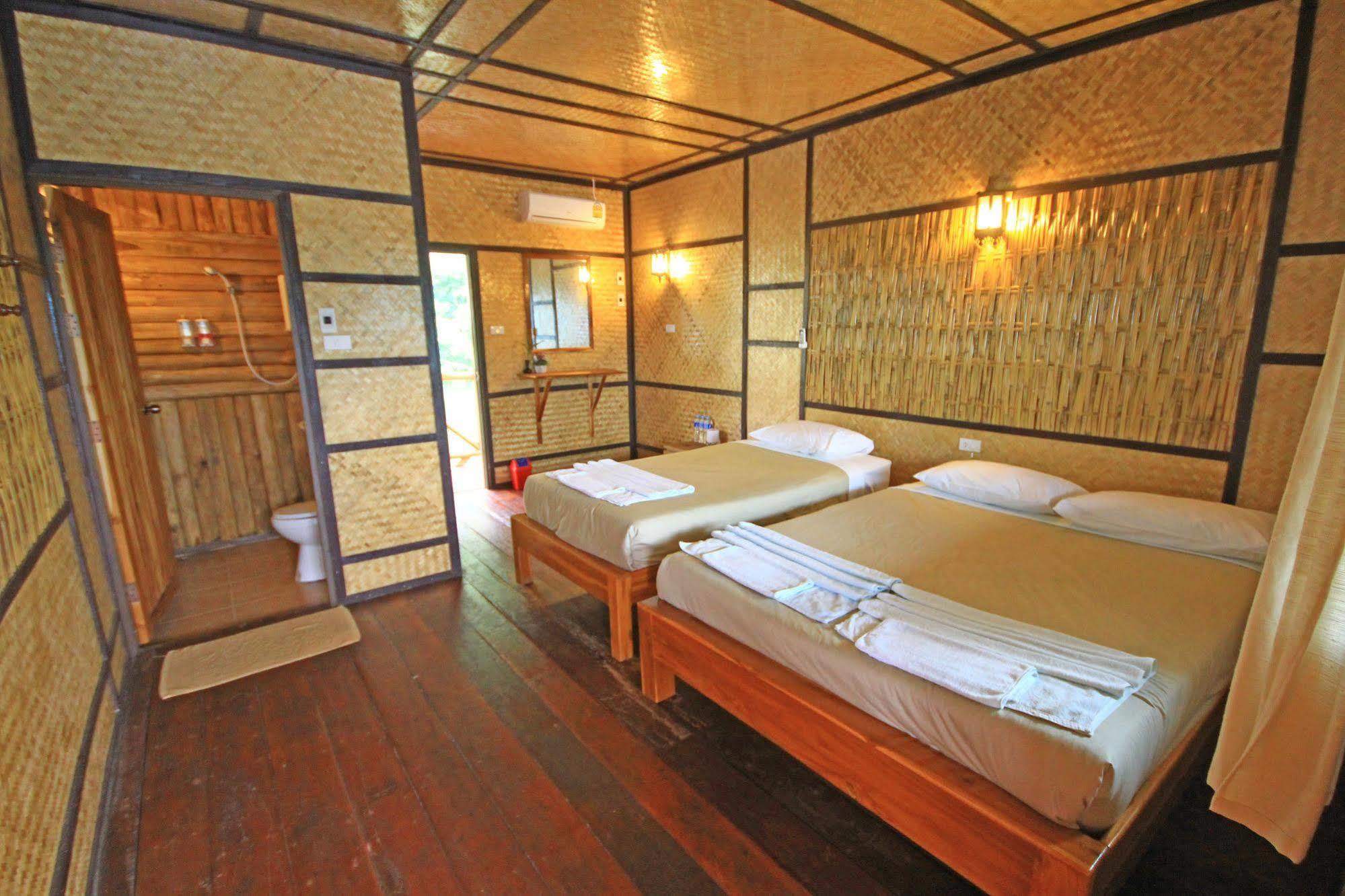 Saiyok Mantra Resort Sai Yok Bagian luar foto